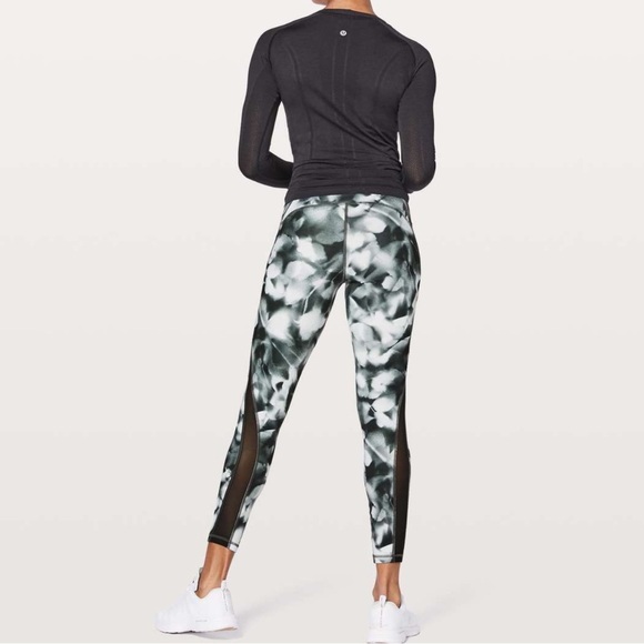 Lululemon Train Times 7/8 Pant 24" - Picture 1 of 15